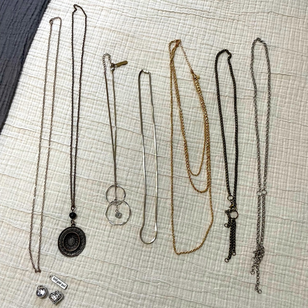 3/$20 Jewellery lot